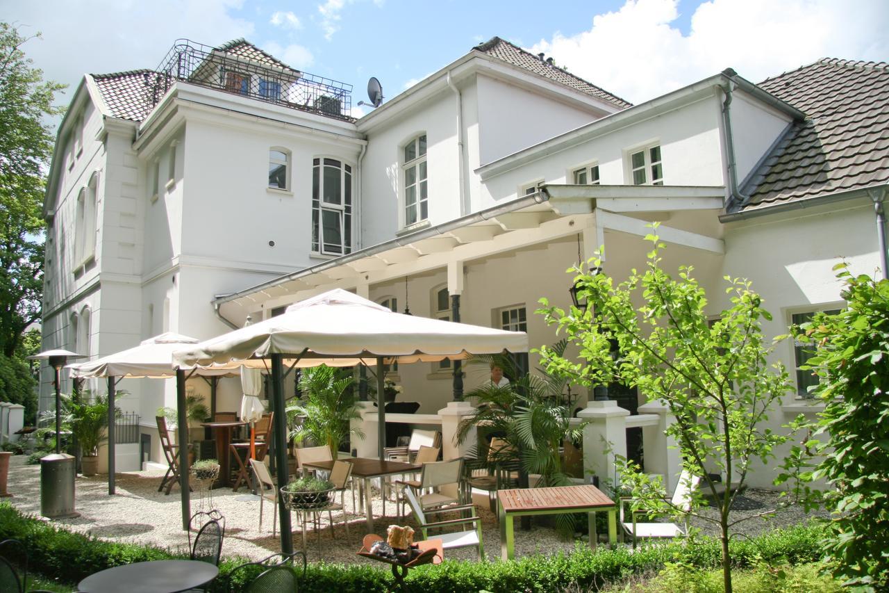 Hotel Hochzeitshaus Aurich Exterior foto